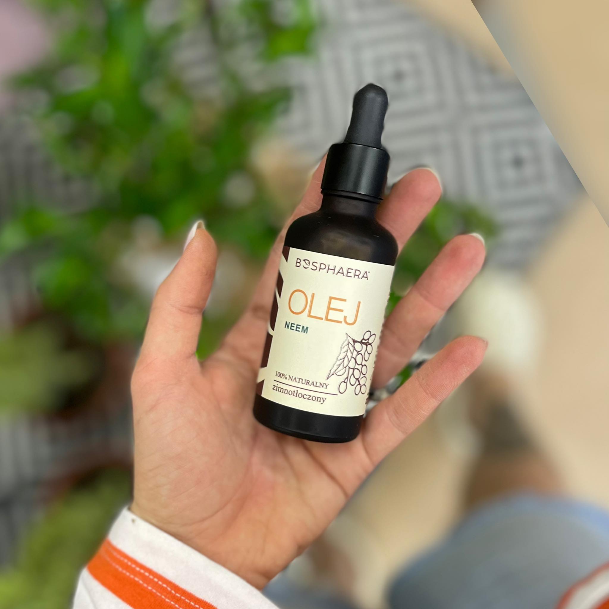 Olejek Neem: Tajemnica Naturalnej Pielęgnacji Roślin